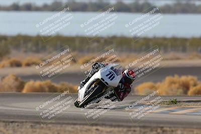 media/Dec-18-2022-SoCal Trackdays (Sun) [[8099a50955]]/Turn 14 (940am)/